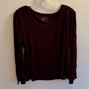 Burgundy athletic top